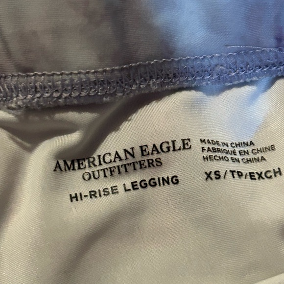American Eagle Outfitters Stylish women’s Leggings in Blue and Purple size xs - Picture 2 of 2